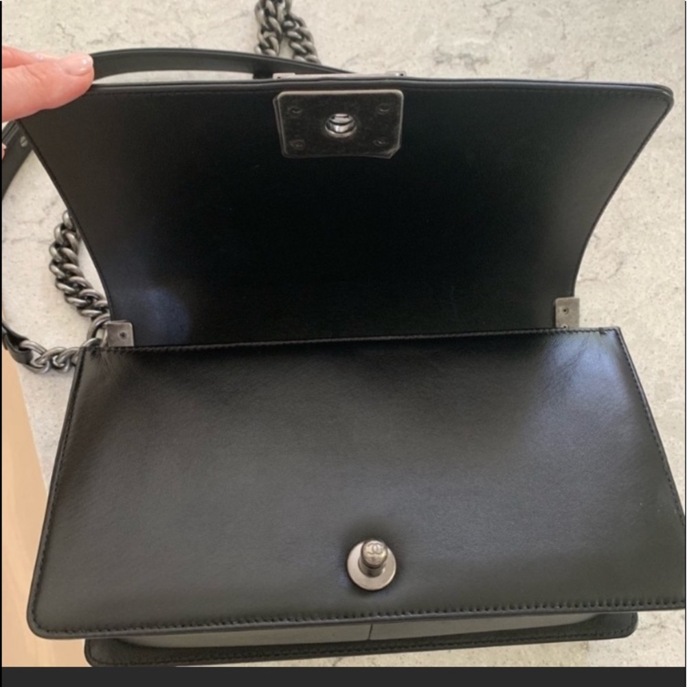 Chanel Boy handbag - Picture 4 of 7